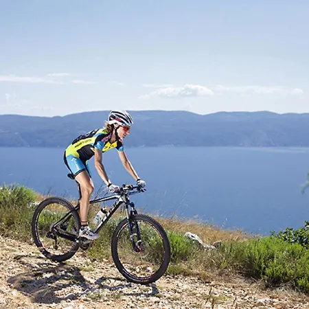 瓦拉马尔三菲奥卡萨酒店 酒店 4*