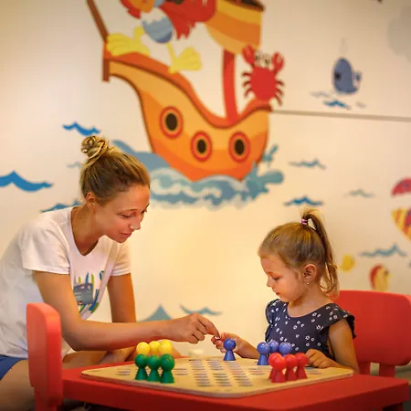 瓦拉马尔三菲奥卡萨酒店 酒店 拉巴克