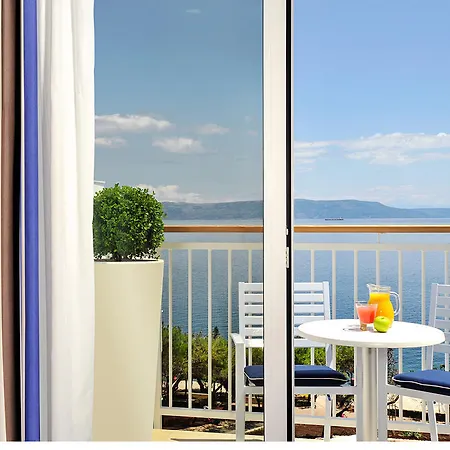 瓦拉马尔三菲奥卡萨酒店 4*