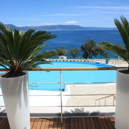 瓦拉马尔三菲奥卡萨酒店