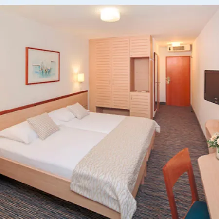 Valamar Sanfior & Casa Hotel 4*