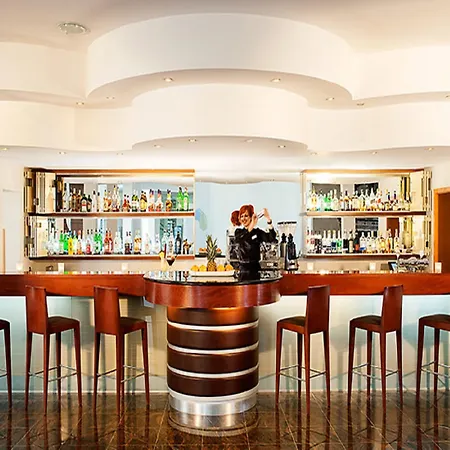 Valamar Sanfior & Casa Hotel 4*