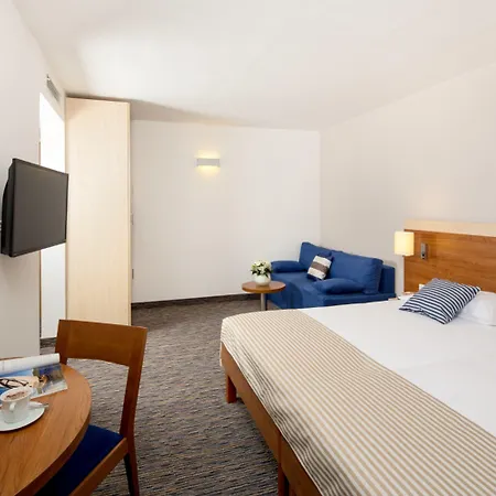 Hotel Valamar Sanfior & Casa 4*