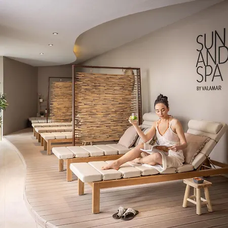 Отель Valamar Sanfior & Casa 4*